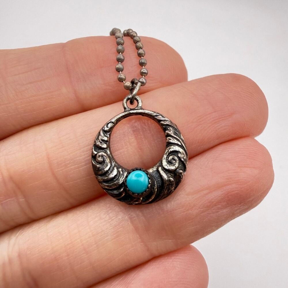 925 Sterling Silver Turquoise Native American Etched Ring Pendant Ball Chain 16" - Picture 4 of 9